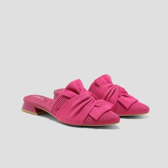 VIVAIA Shoes - VIVAIA Pointed-Toe Knot Sandals (Yaffa Pro) size 7.5 (38 euro) NWT in box